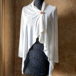 Bobeau cream asymmetrical draped cardigan